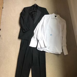 JoS. A. Banks Tuxedo (jacket, pants, 2 shirts)
